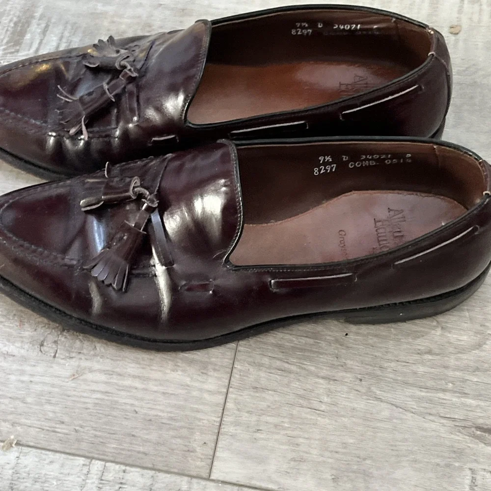 Allen Edmonds Horween  Grayson Tassel Loafers‎ 9B Burgundy USA